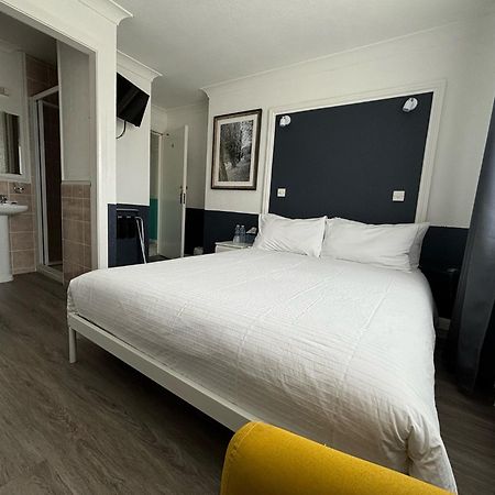 Orient B&B Holyhead Dış mekan fotoğraf