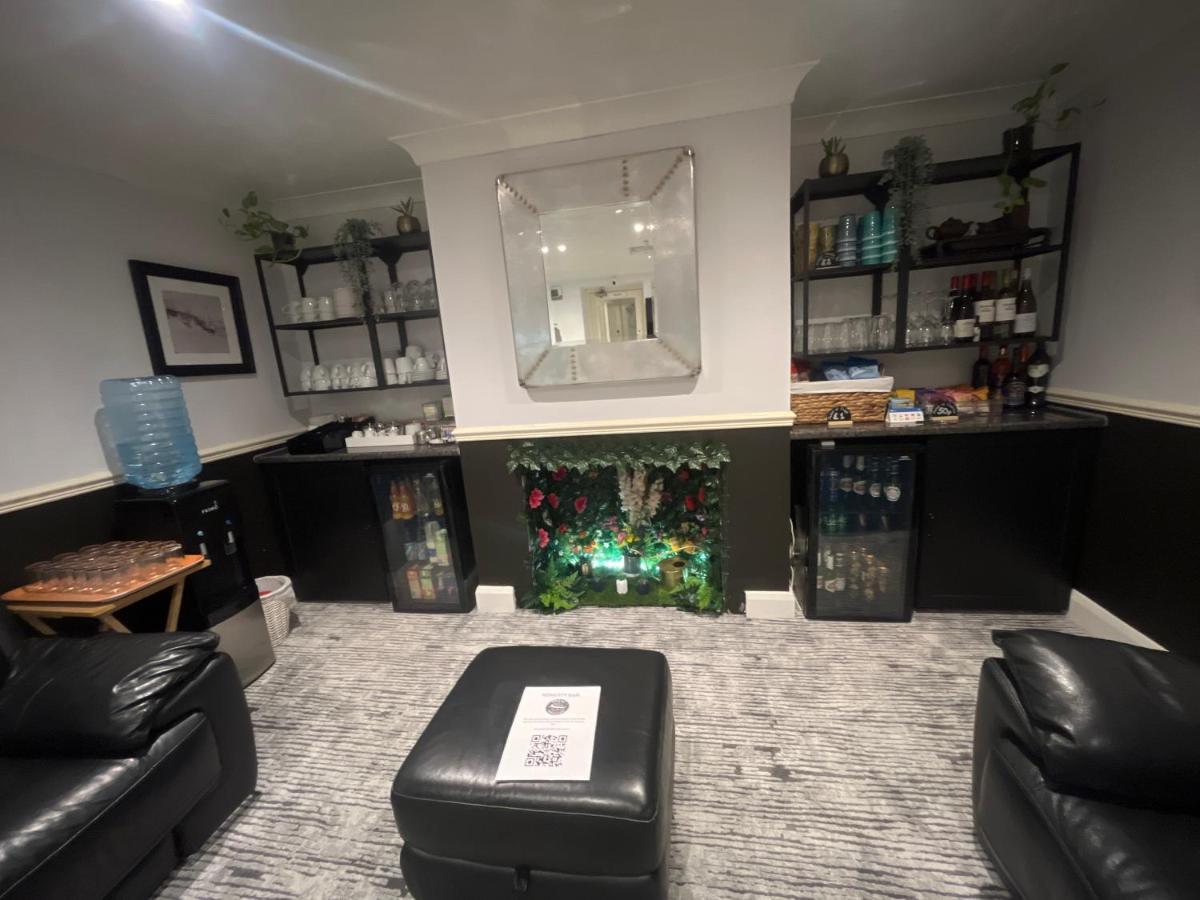 Orient B&B Holyhead Dış mekan fotoğraf