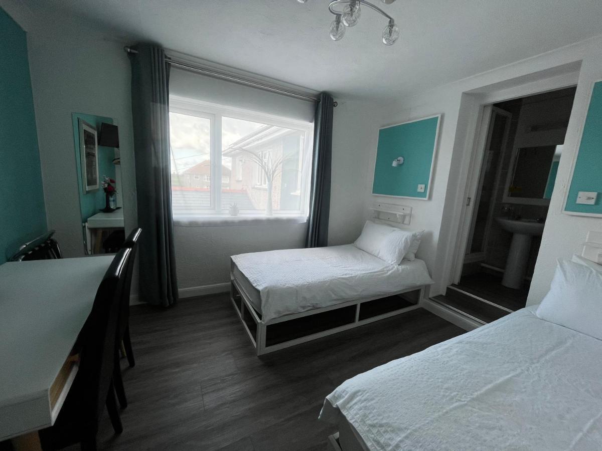 Orient B&B Holyhead Dış mekan fotoğraf