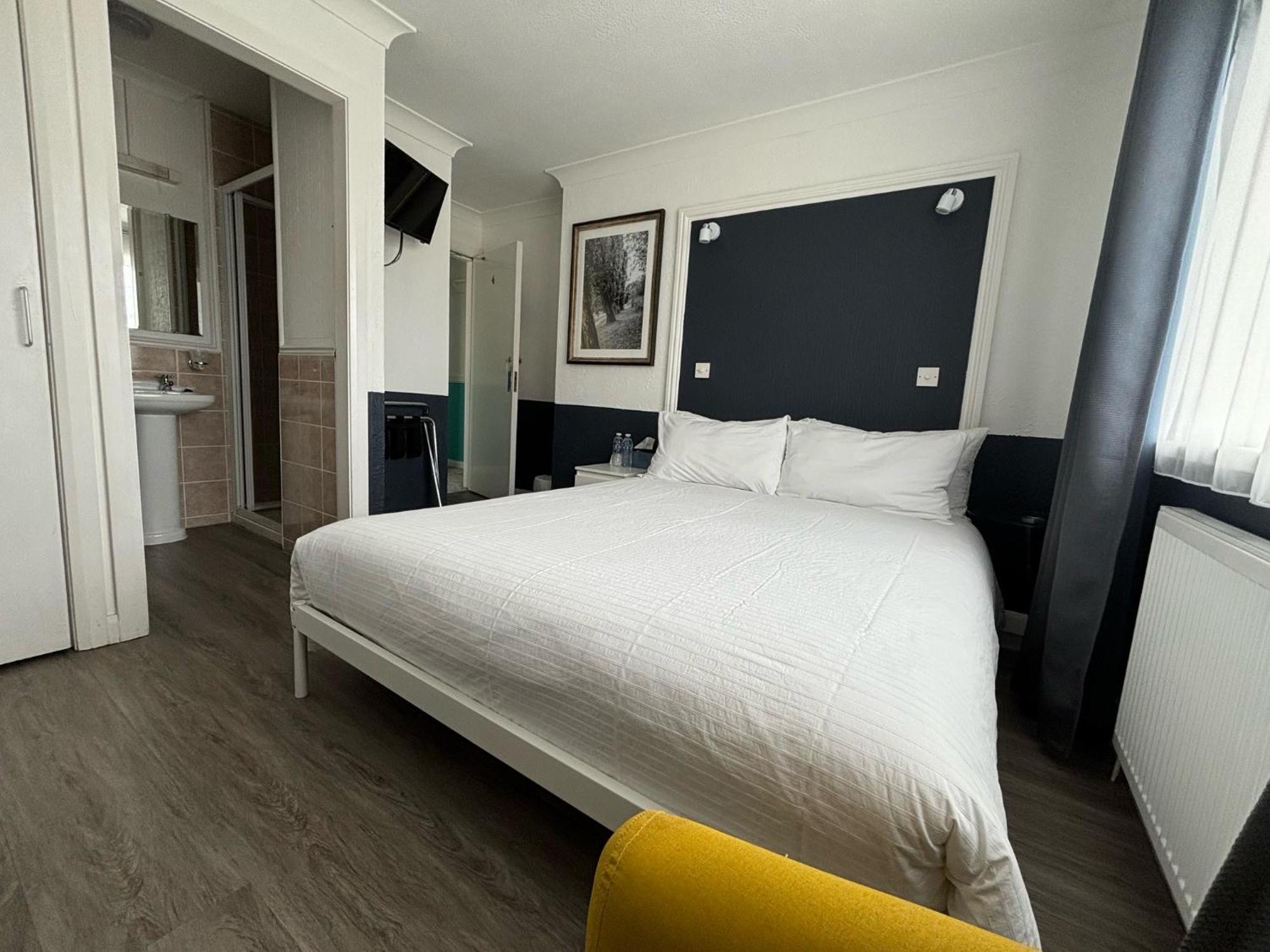 Orient B&B Holyhead Dış mekan fotoğraf